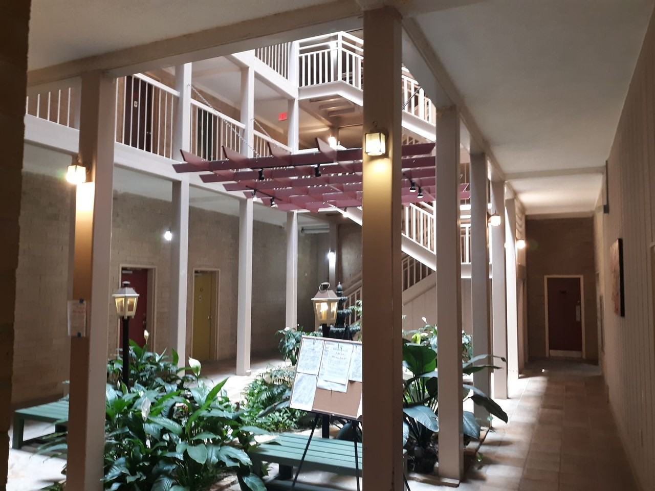 619 King St - Photo 6 of 34