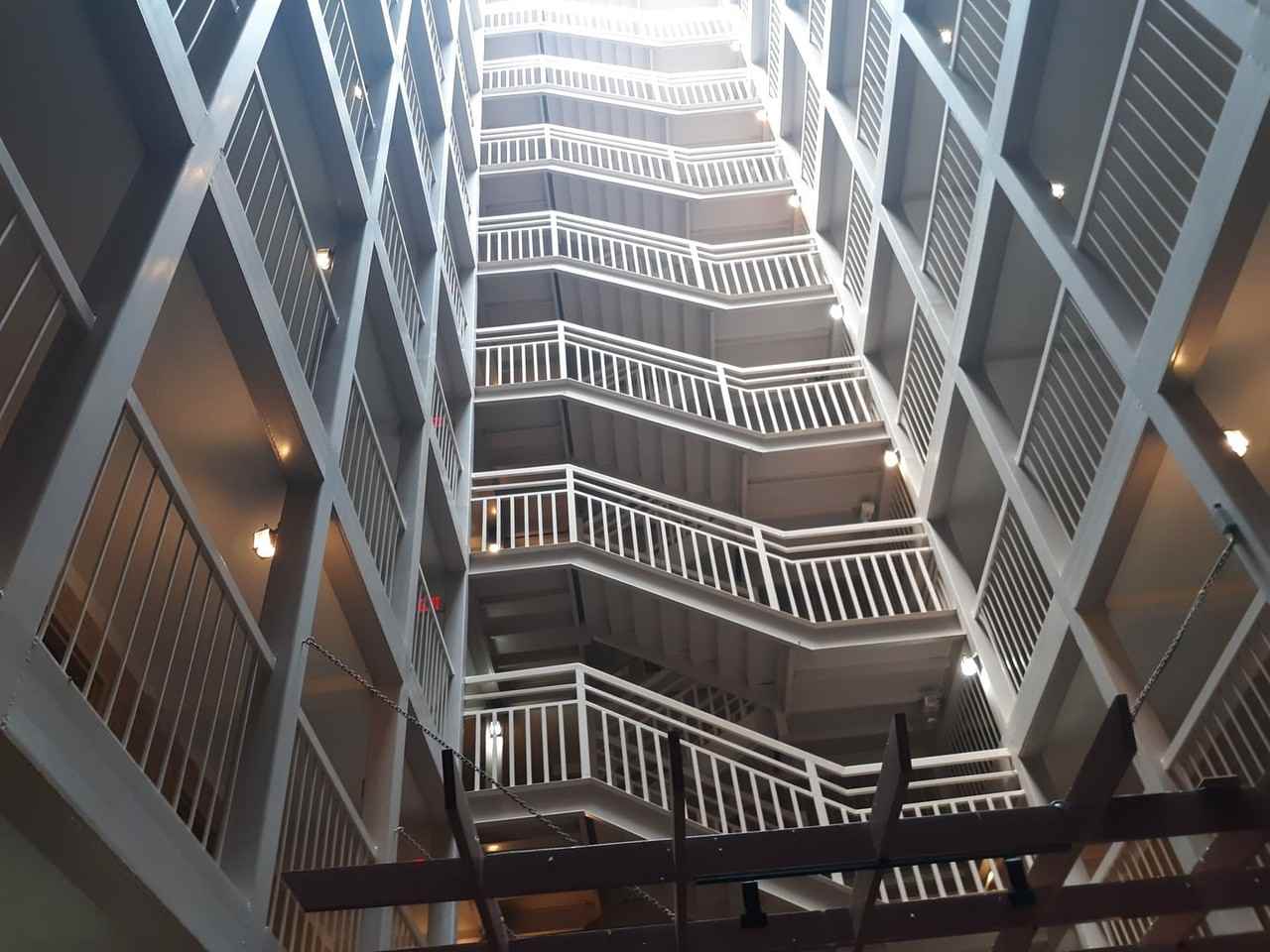 619 King St - Photo 7 of 34