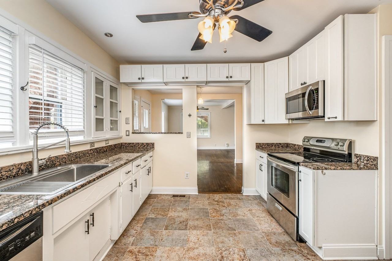 1337 Meridian St - Photo 7 of 19