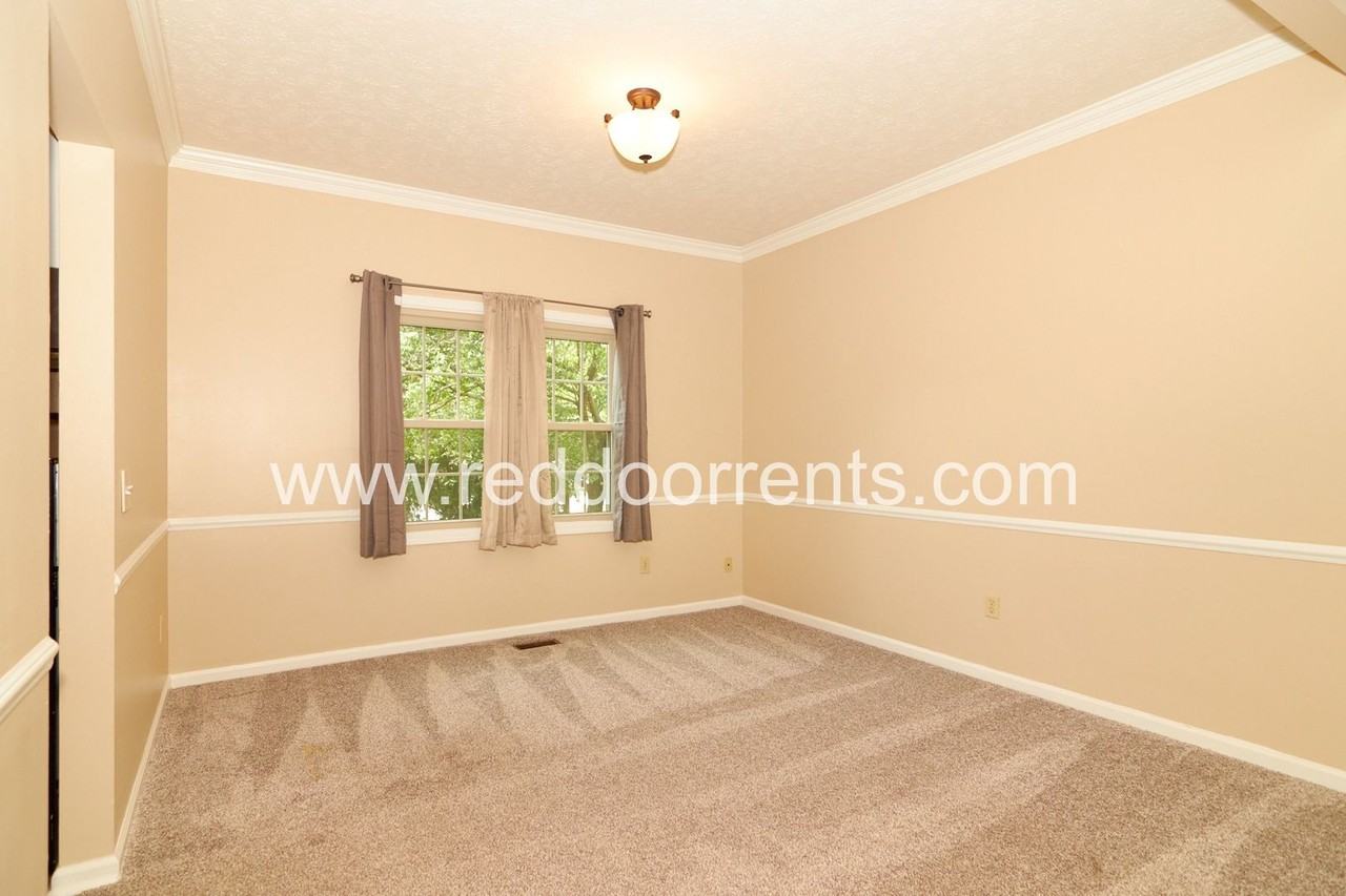 12854 South Fleetwood Drive - Photo 7 of 29