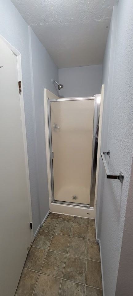 4538 18th Ave NE - Photo 6 of 32