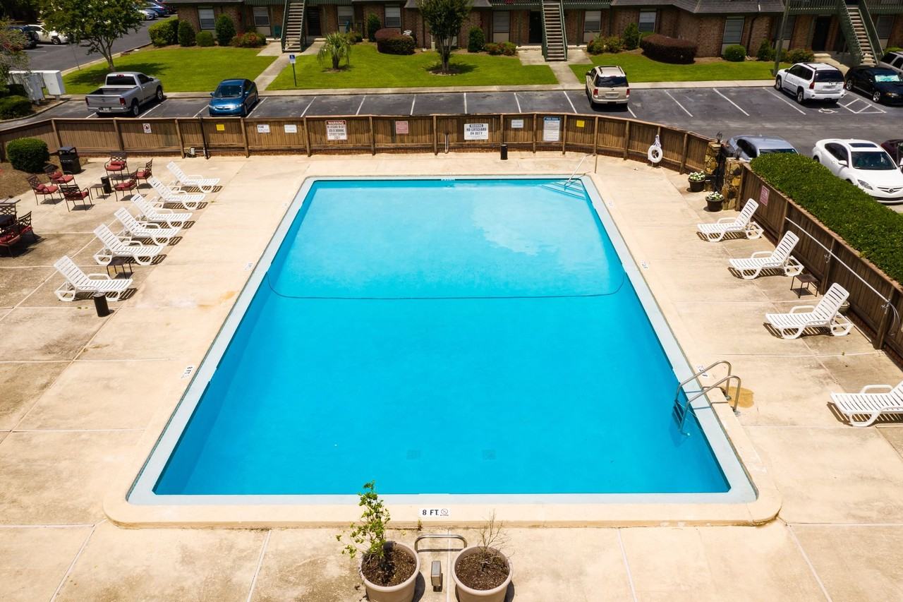 Heritage Square Apartments - Photo 6 of 12