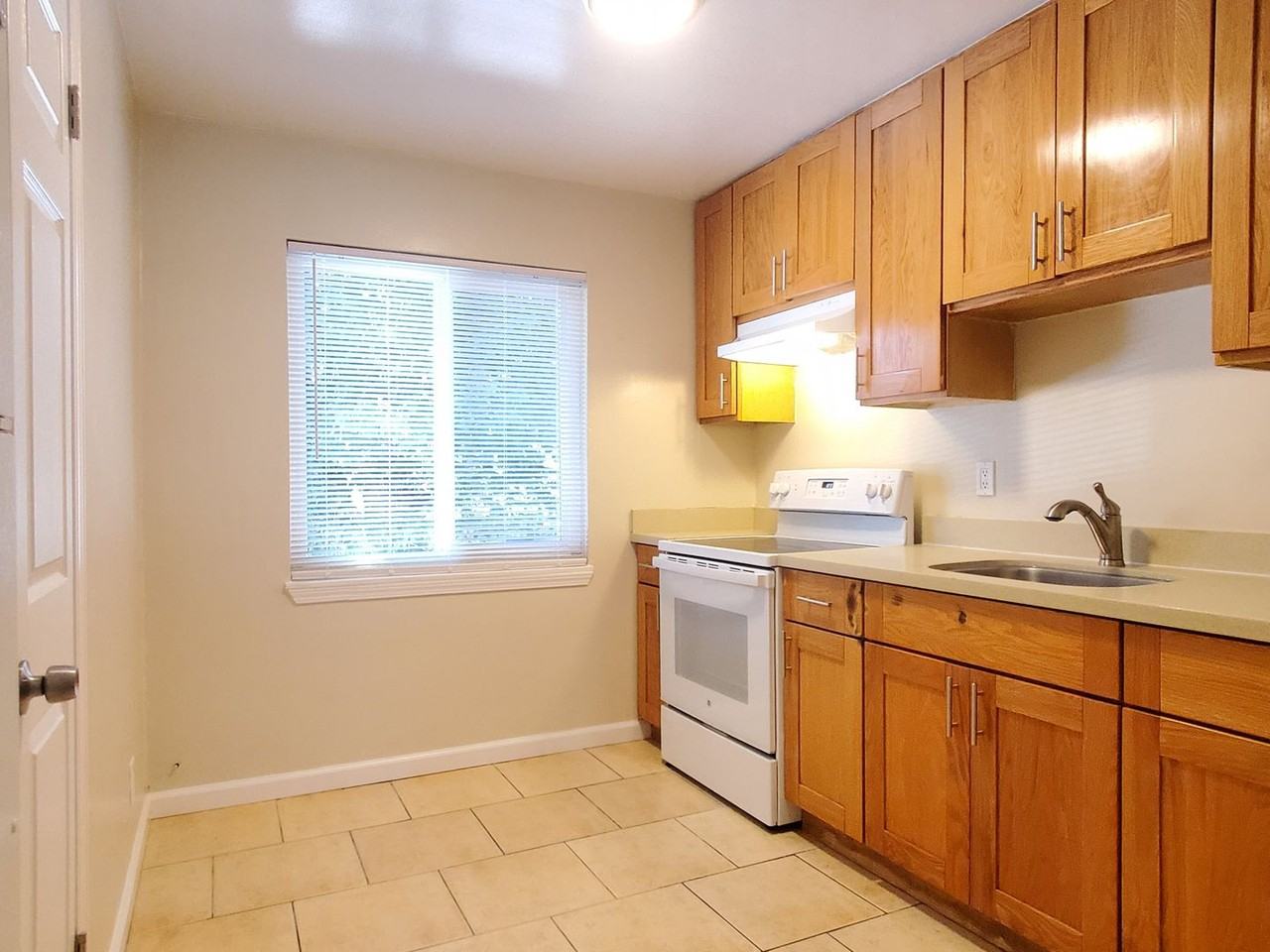 515 East William Street #07 - Photo 2 of 5