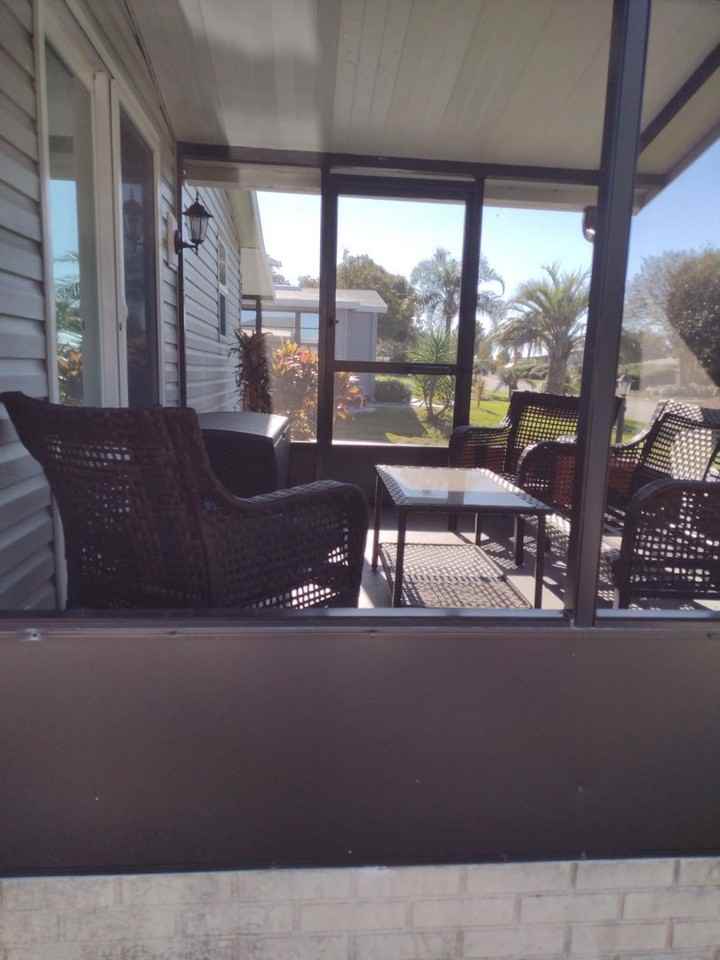 1607 Doral Cir - Photo 4 of 32