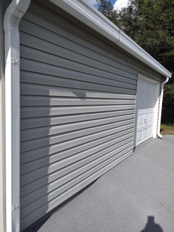 1607 Doral Cir - Photo 7 of 32