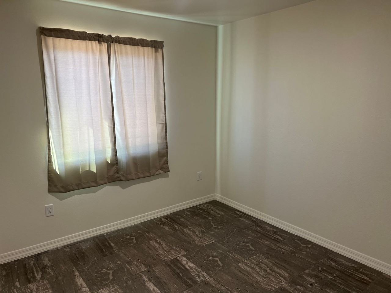 261 261 S Amarely Ave - Photo 6 of 31