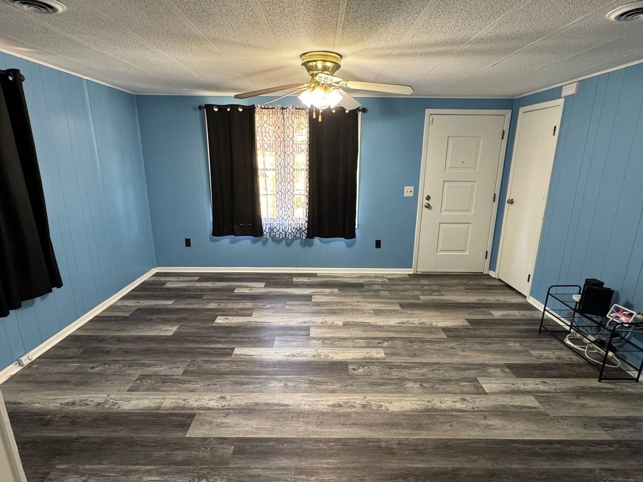 11751 Brown Bridge Rd - Photo 2 of 15