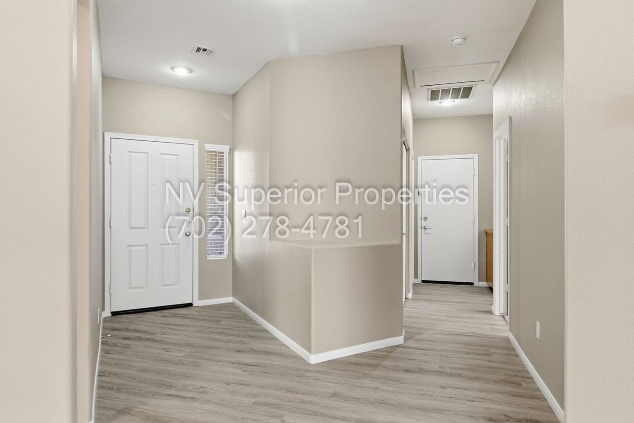 1024 Malibu Sands Ave - Photo 6 of 39