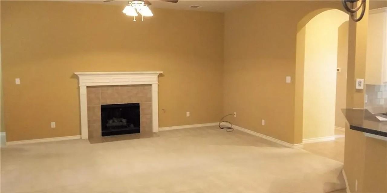 5212 Quail Creek Ct - Photo 3 of 10