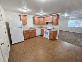 HADLEY3426-3442 - Photo 1 of 1