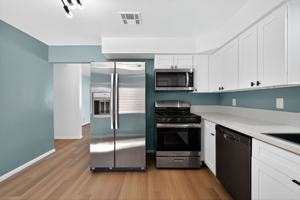 featured image of 44440 Acacia Dr