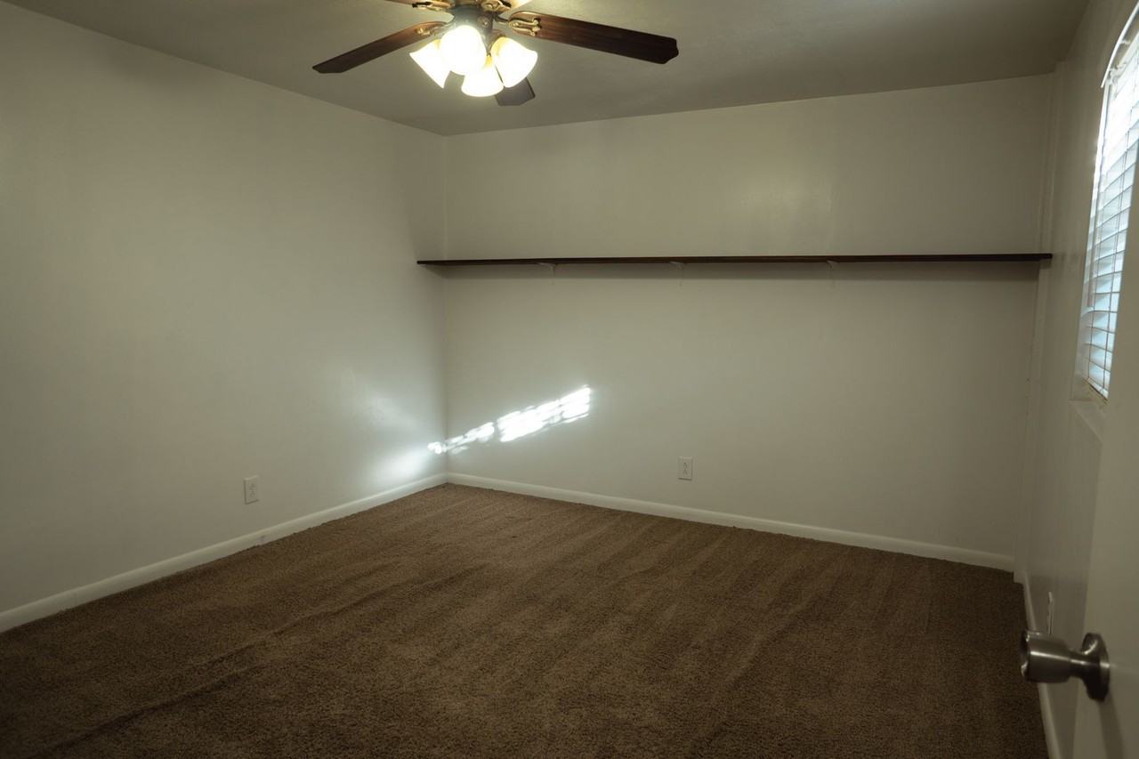 1490 S 135 W - Photo 6 of 31