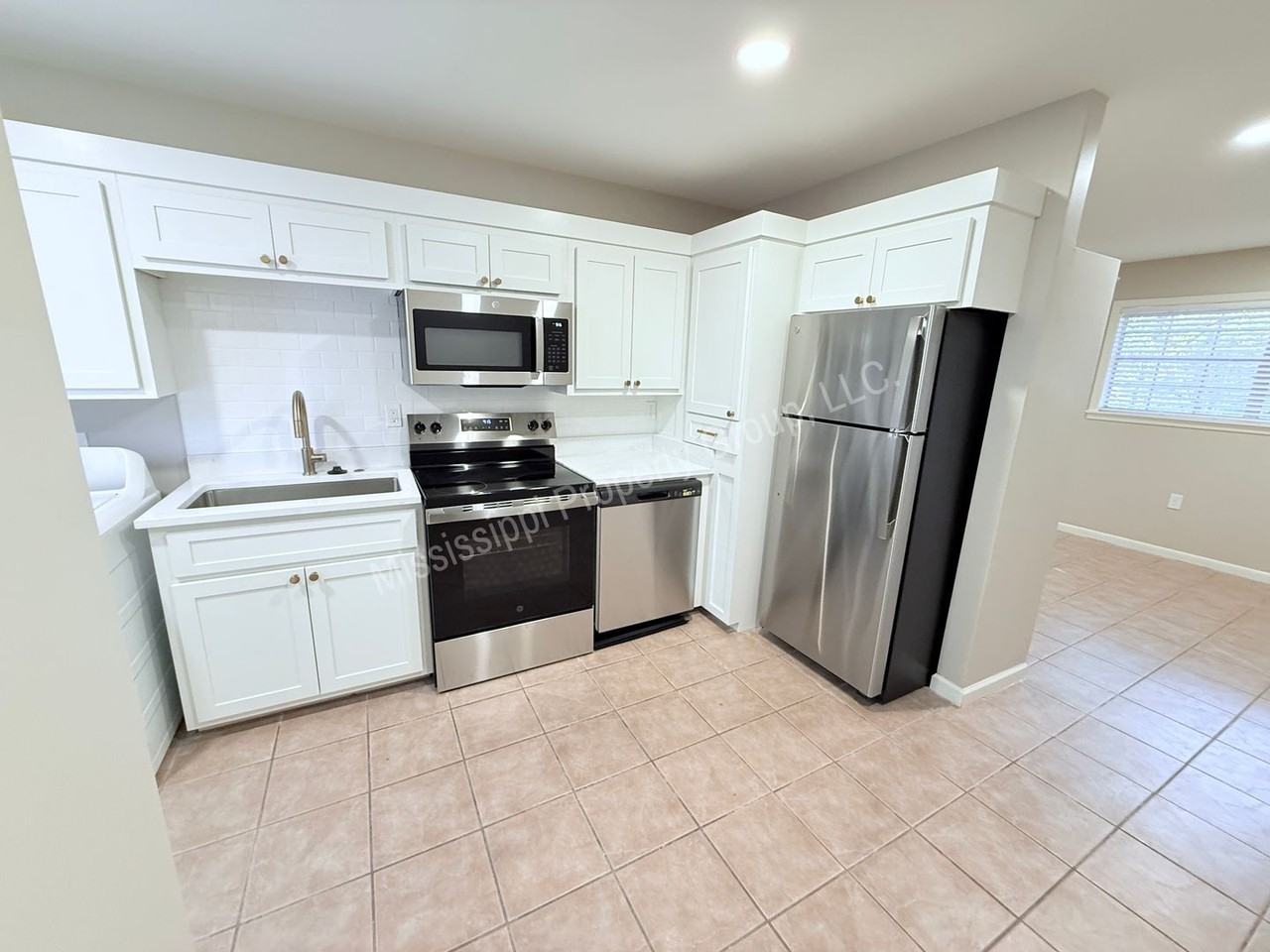 907 Cleveland Avenue - Photo 7 of 21