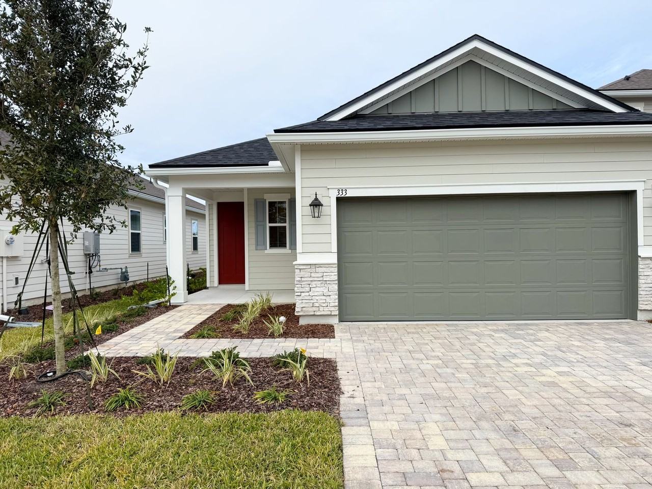 333 Cedar Elm Way - Photo 2 of 28