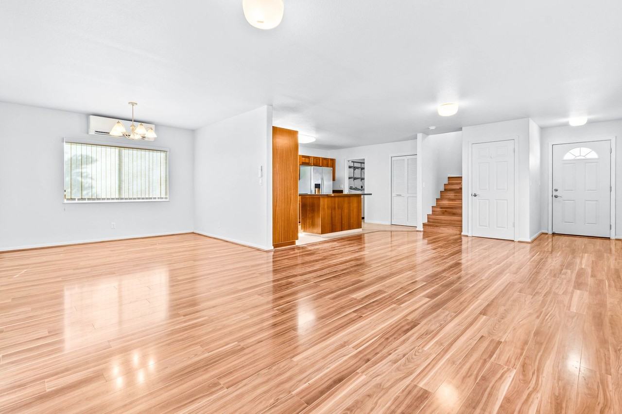 3820 Noeau St - Photo 4 of 27