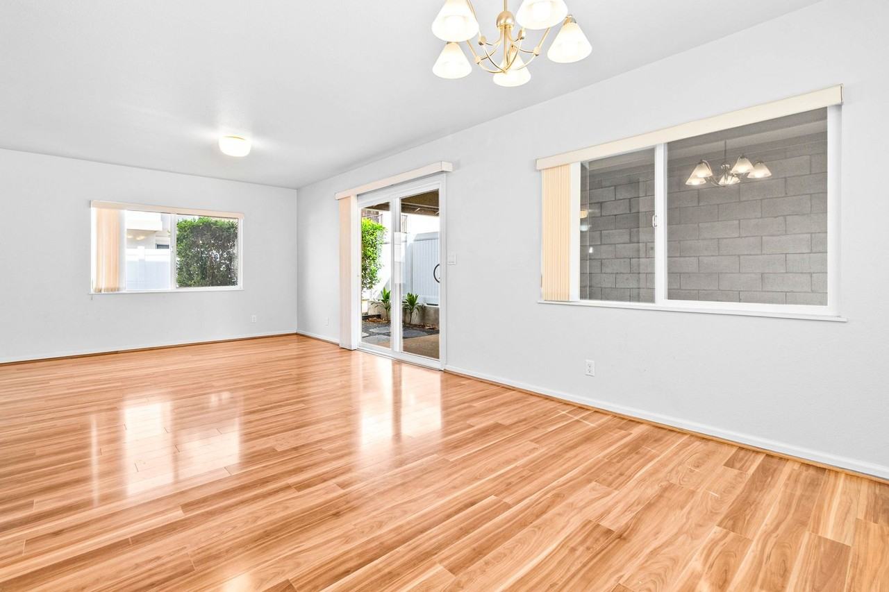 3820 Noeau St - Photo 6 of 27