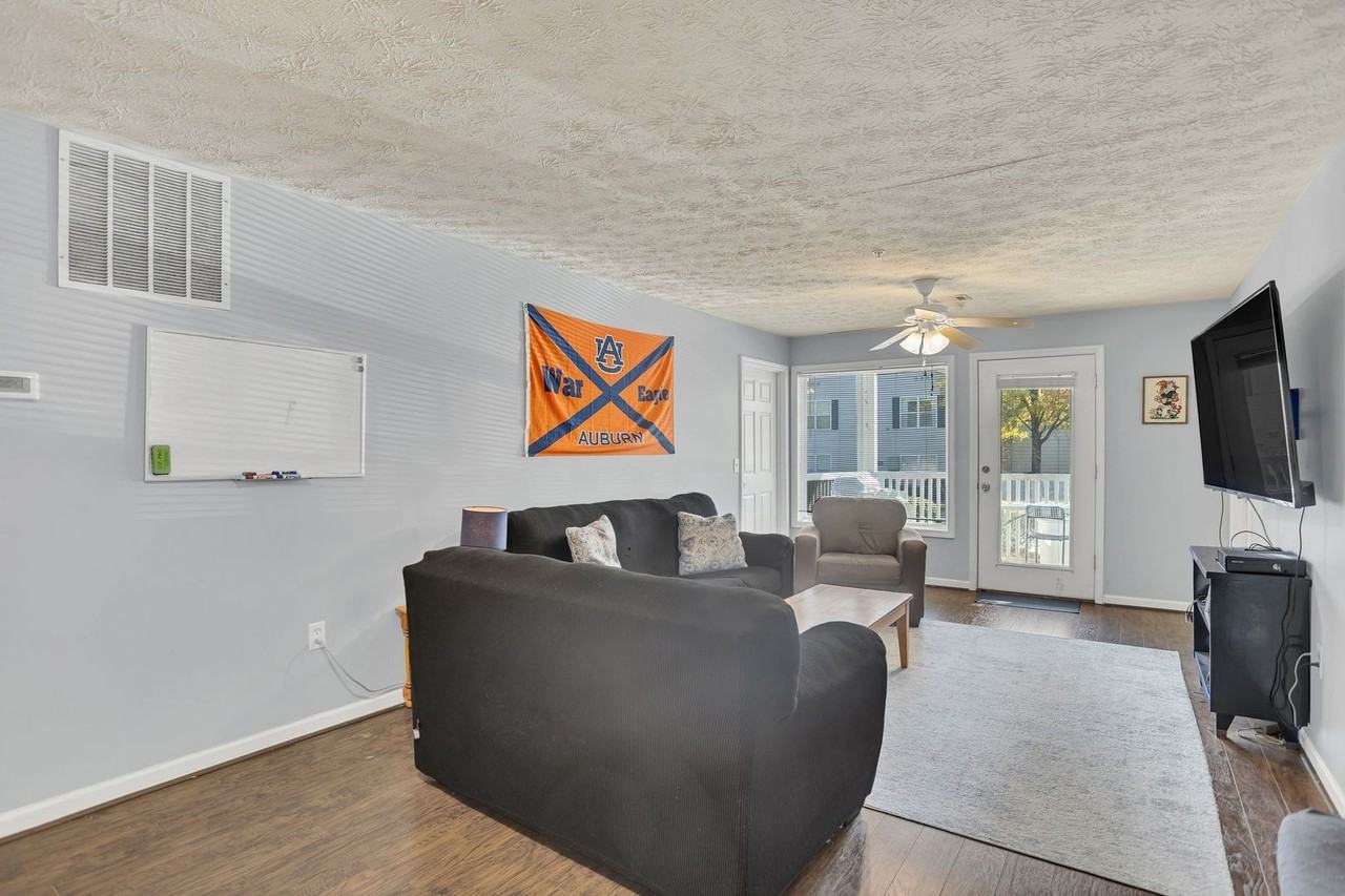 1385 S Donahue Dr #1-101 - Photo 6 of 35