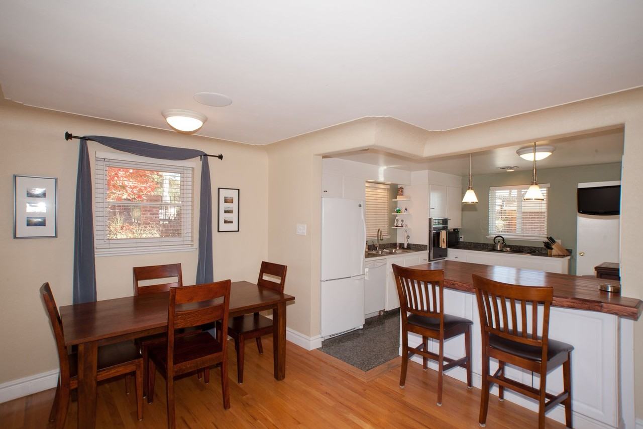 1722 Lowell Boulevard - Photo 5 of 19