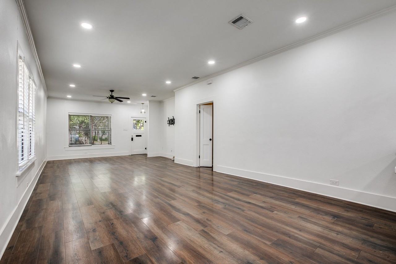 230 Normandy Ave - Photo 6 of 36