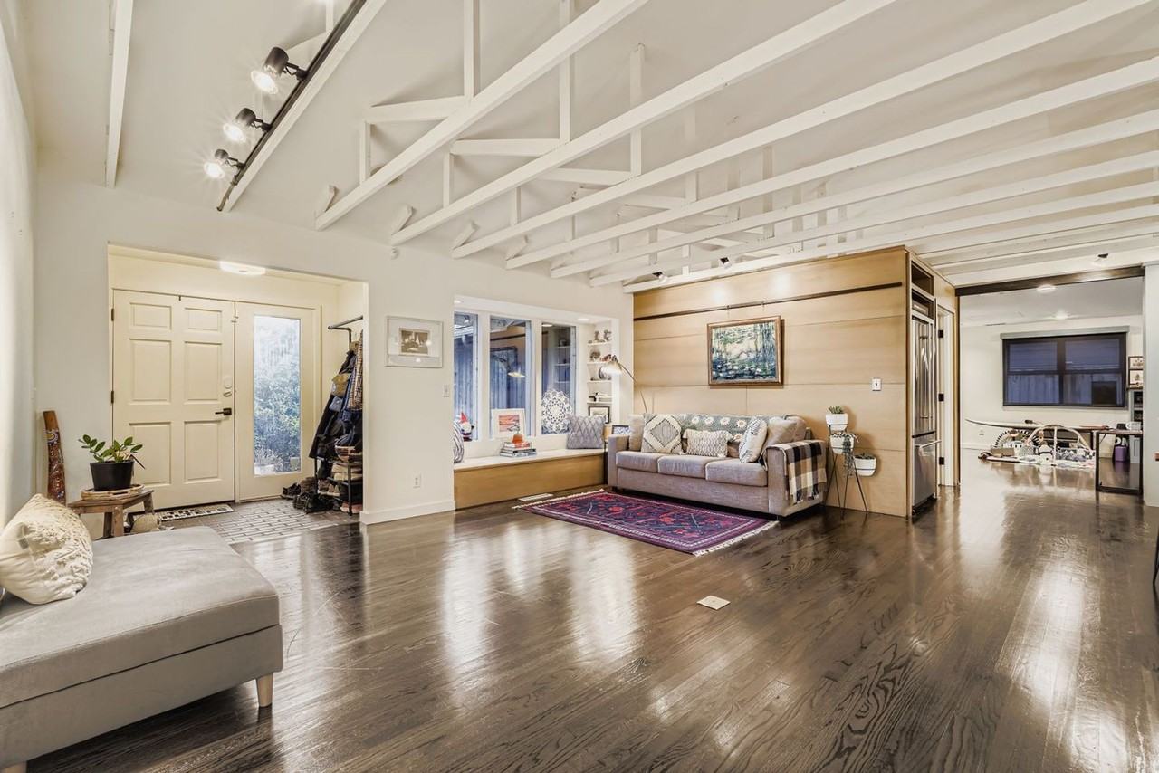 2629 80th Ave Ne - Photo 3 of 27