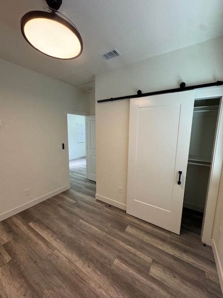 4546 Big Sur St - Photo 5 of 20