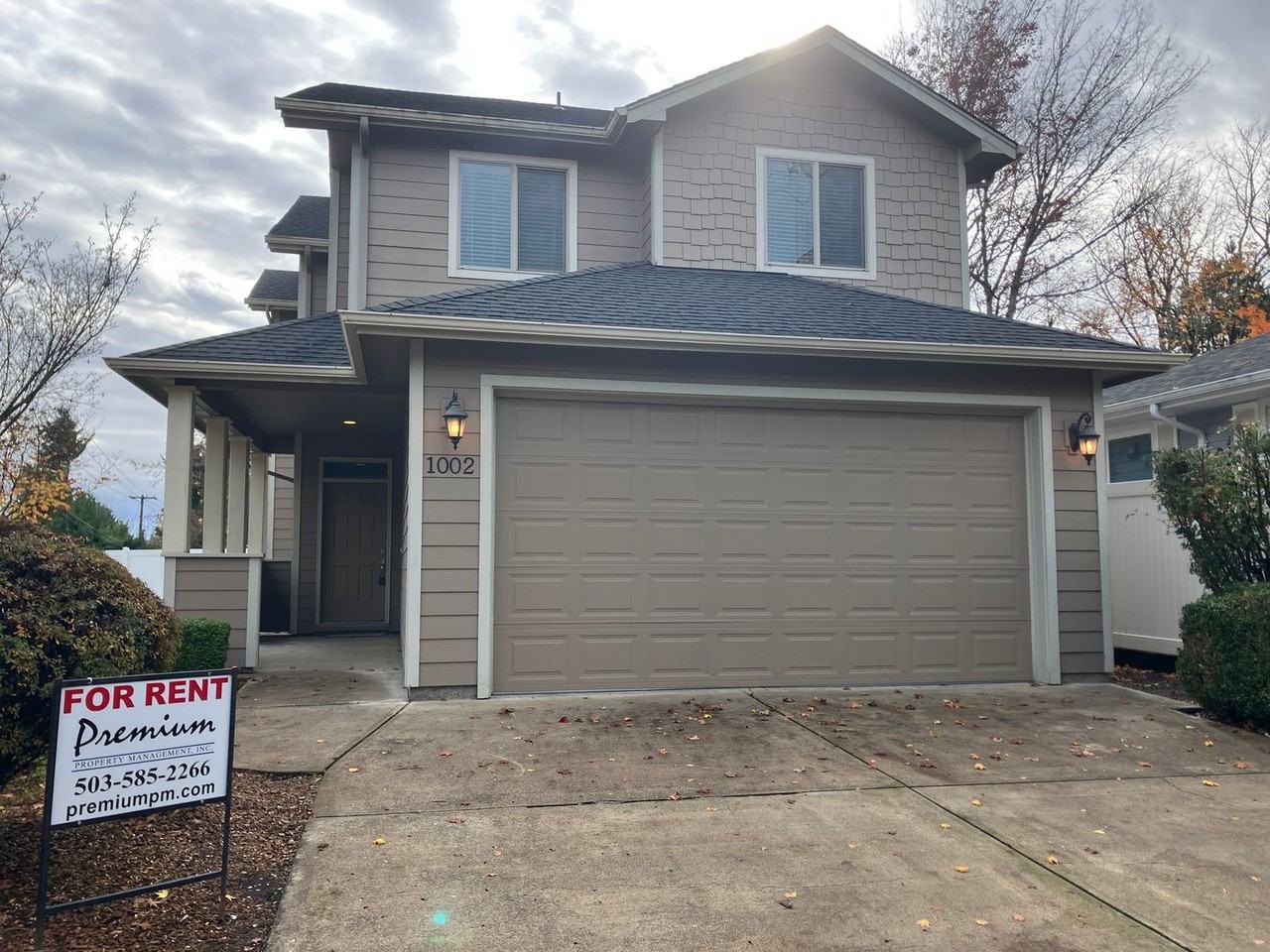 1002 Redwood Street Northwest