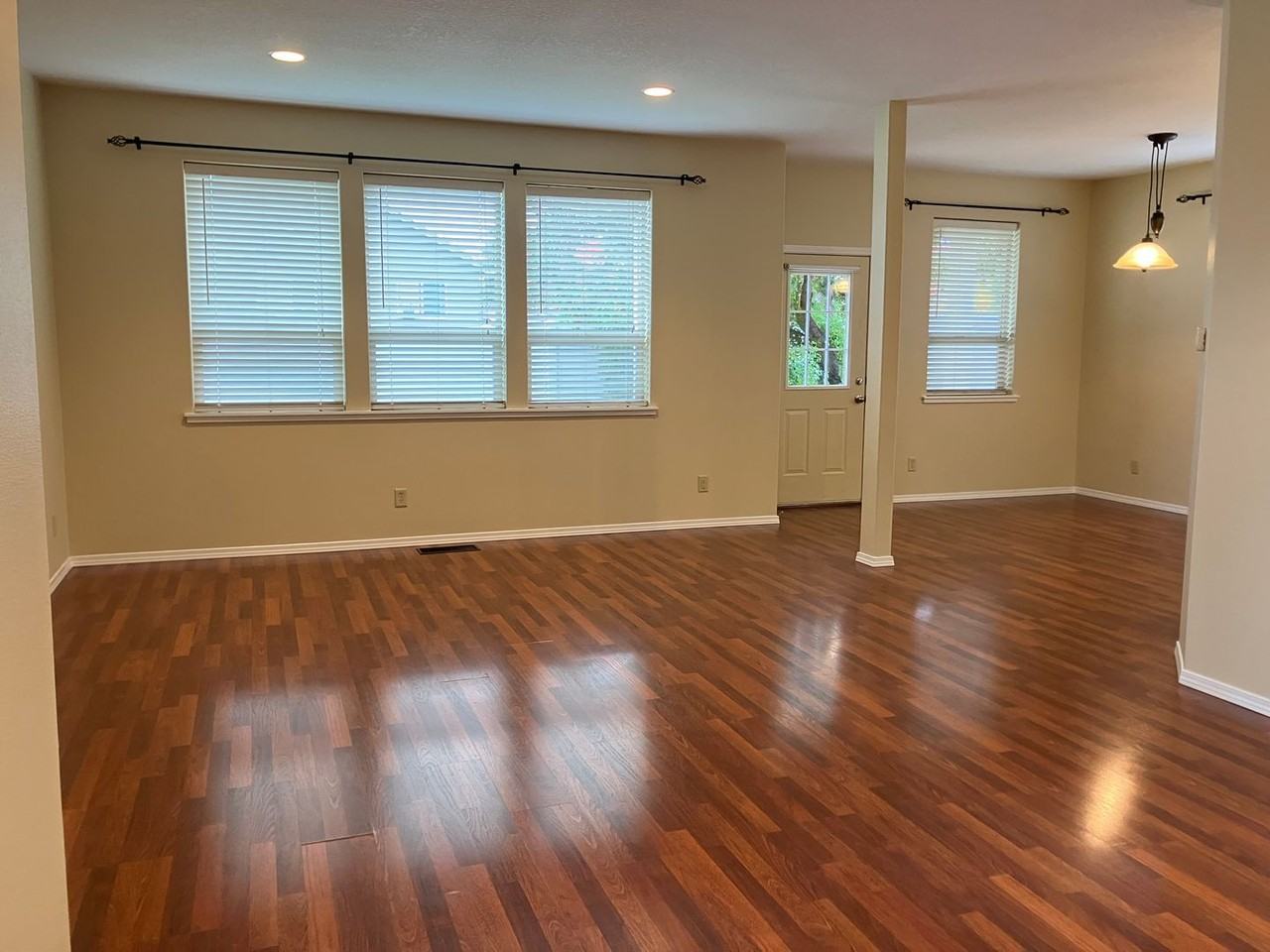 1002 Redwood St Nw - Photo 6 of 32