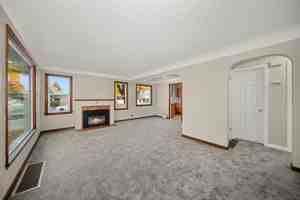 featured image of 4903 N Adams St