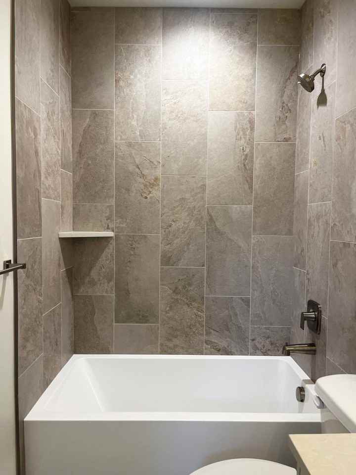 626 E Krall St - Photo 7 of 35