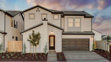 featured image of 4252 N Phoenix Ave