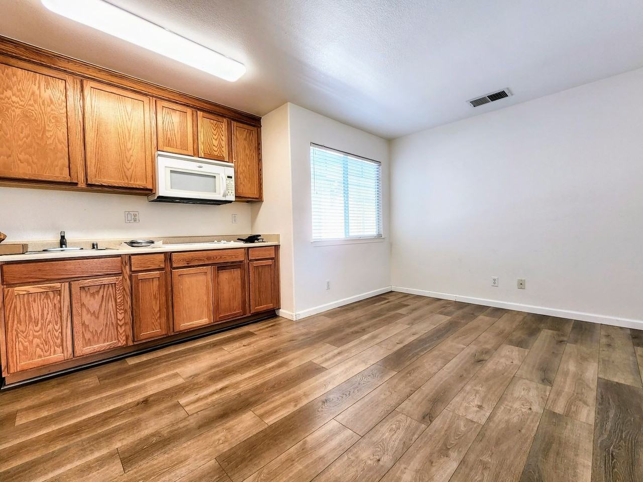 2343 Orleans St - Photo 3 of 7