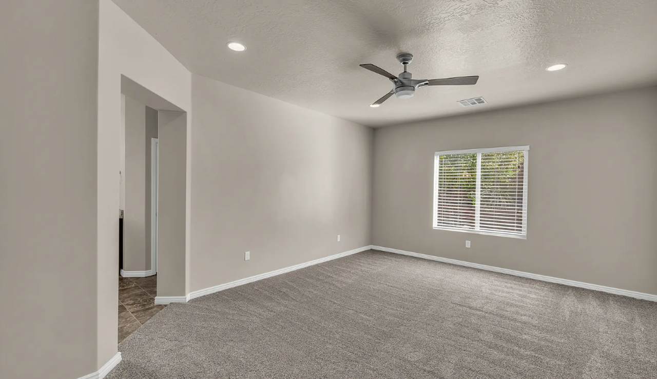 3321 S 300 W - Photo 5 of 16