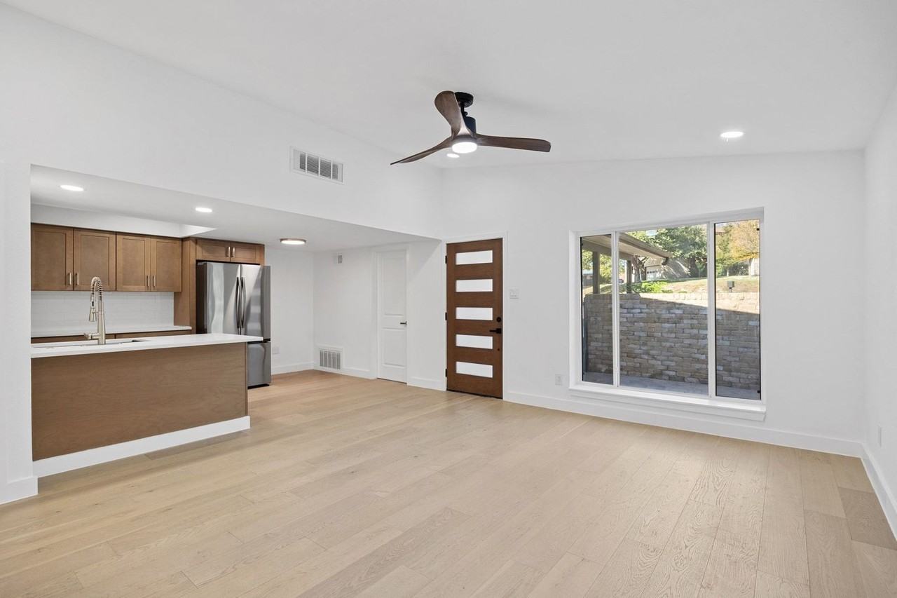 1905 Cedar Ridge Dr #A - Photo 6 of 26