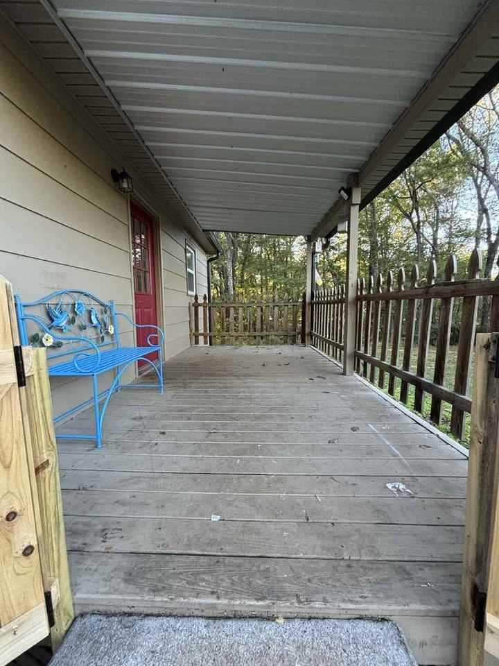 317 Guthrie Dr - Photo 2 of 16