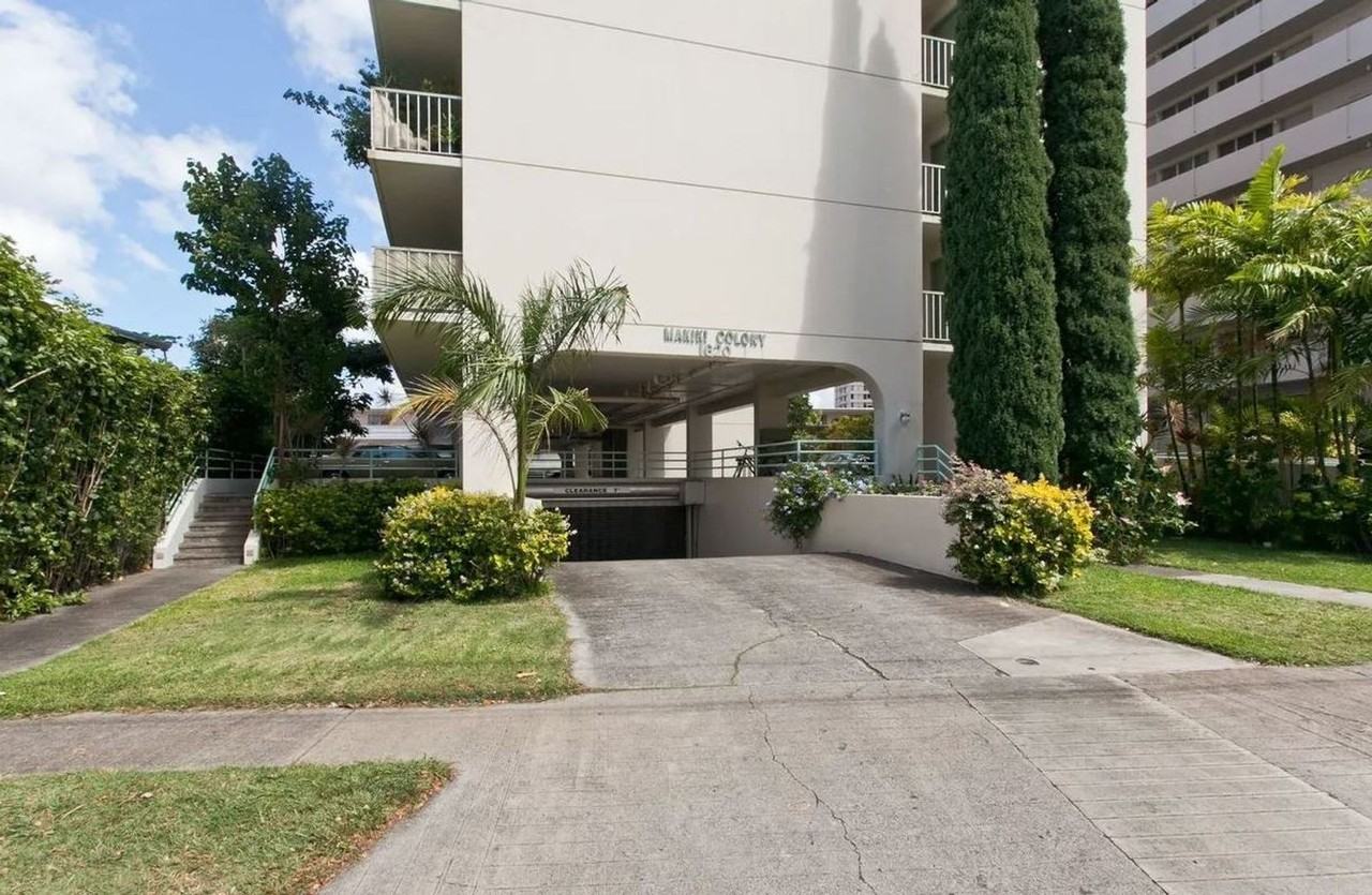 1620 MAKIKI COLONY #301 - Photo 2 of 20
