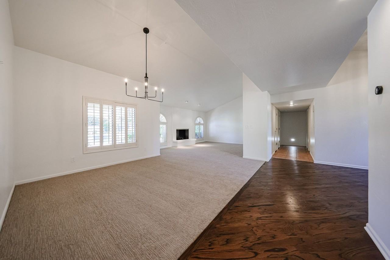 8308 E Vista De Valle - Photo 4 of 39