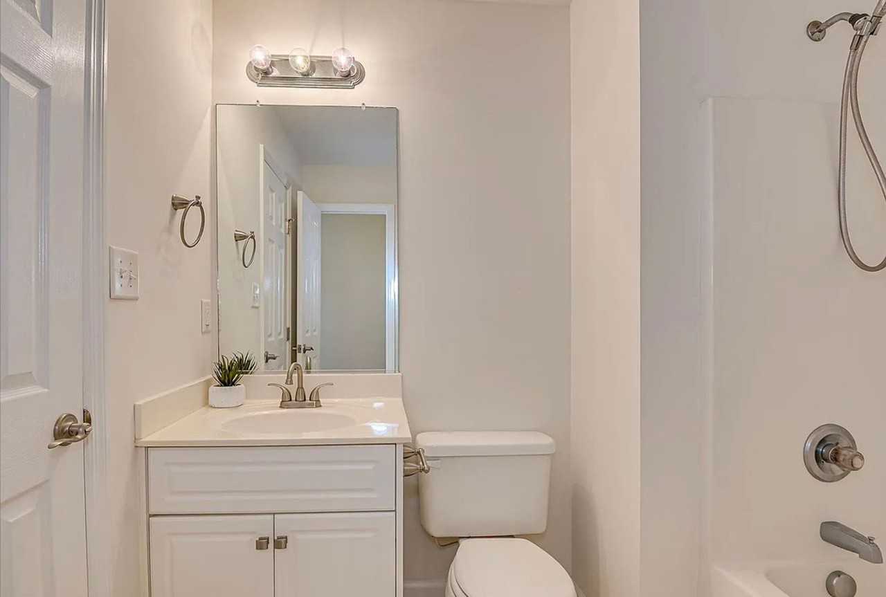 307 Brock Ln - Photo 7 of 9