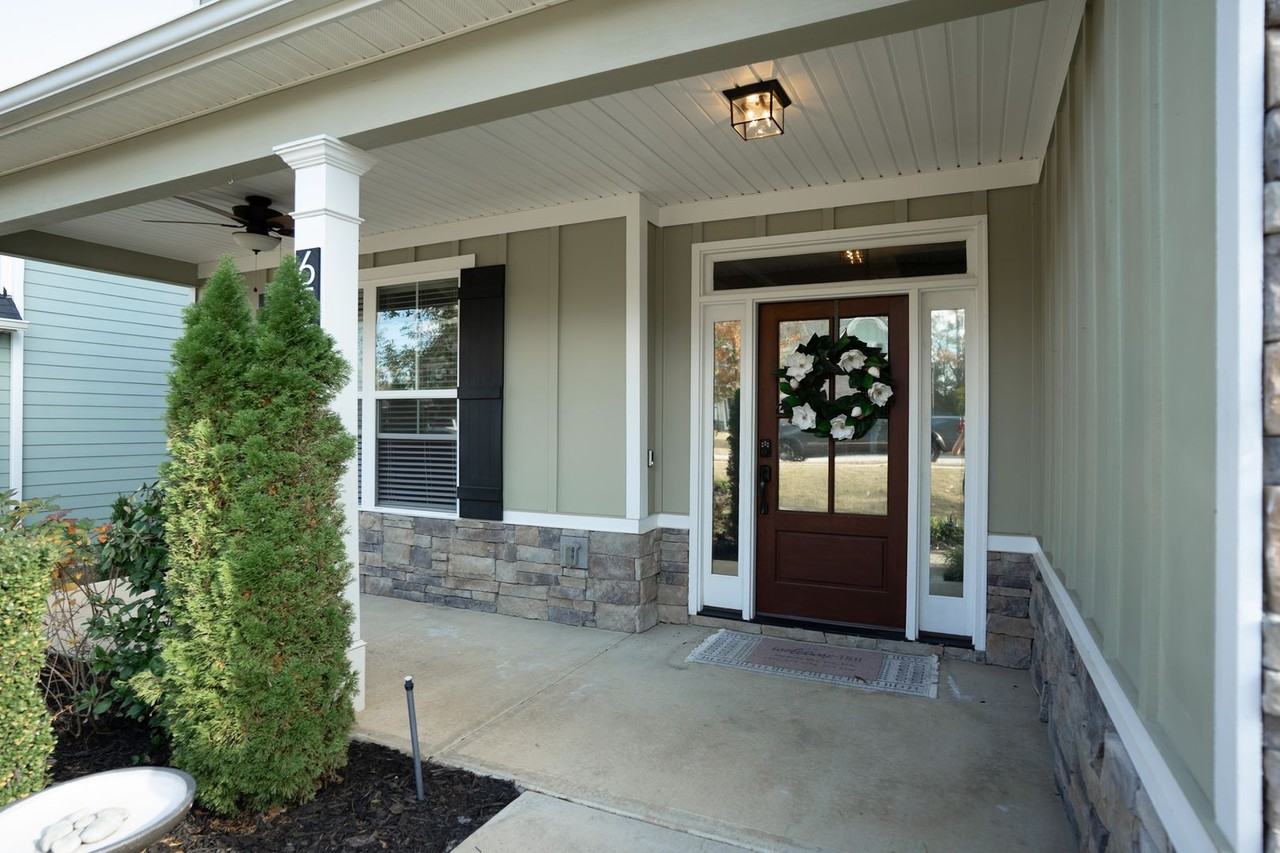 657 Tree Top Trl - Photo 2 of 42