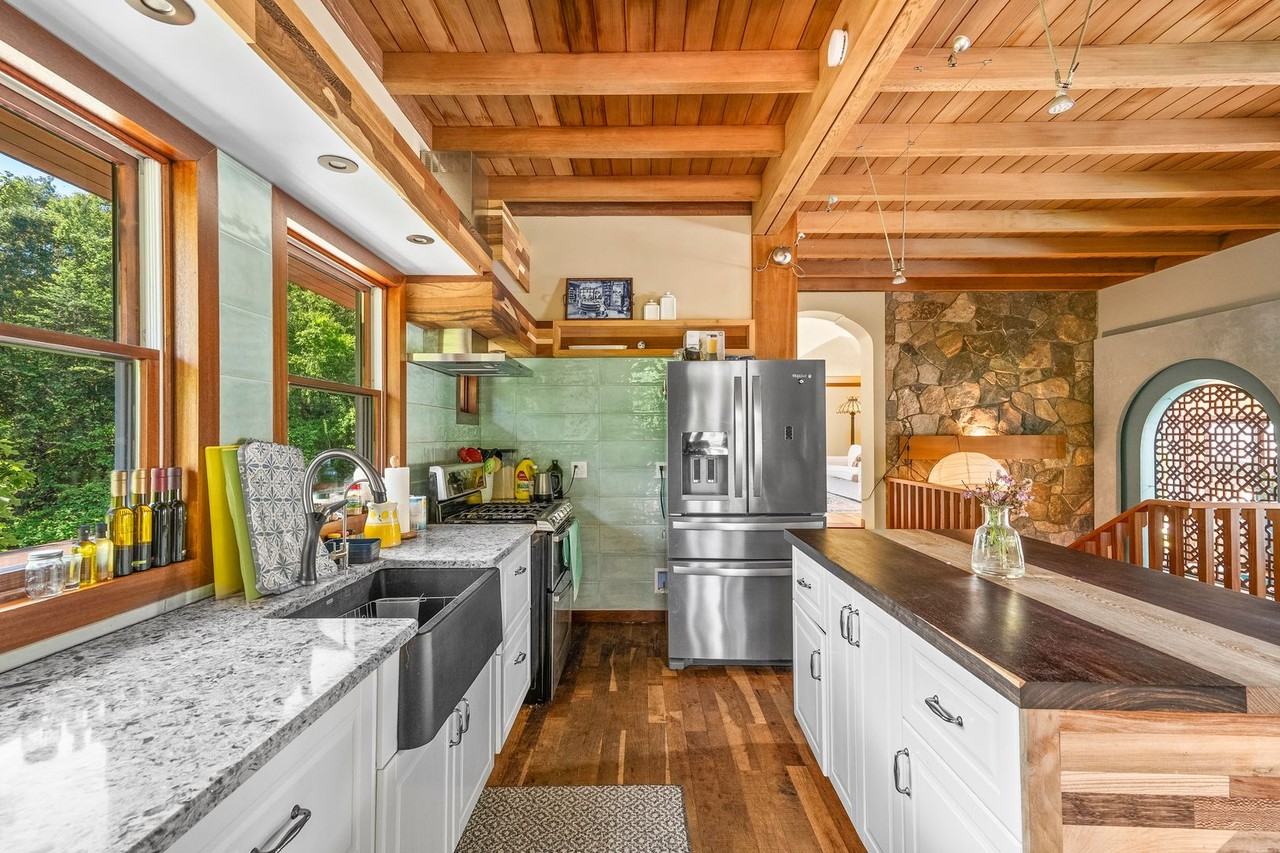 160C Ross Hill Rd - Photo 4 of 27