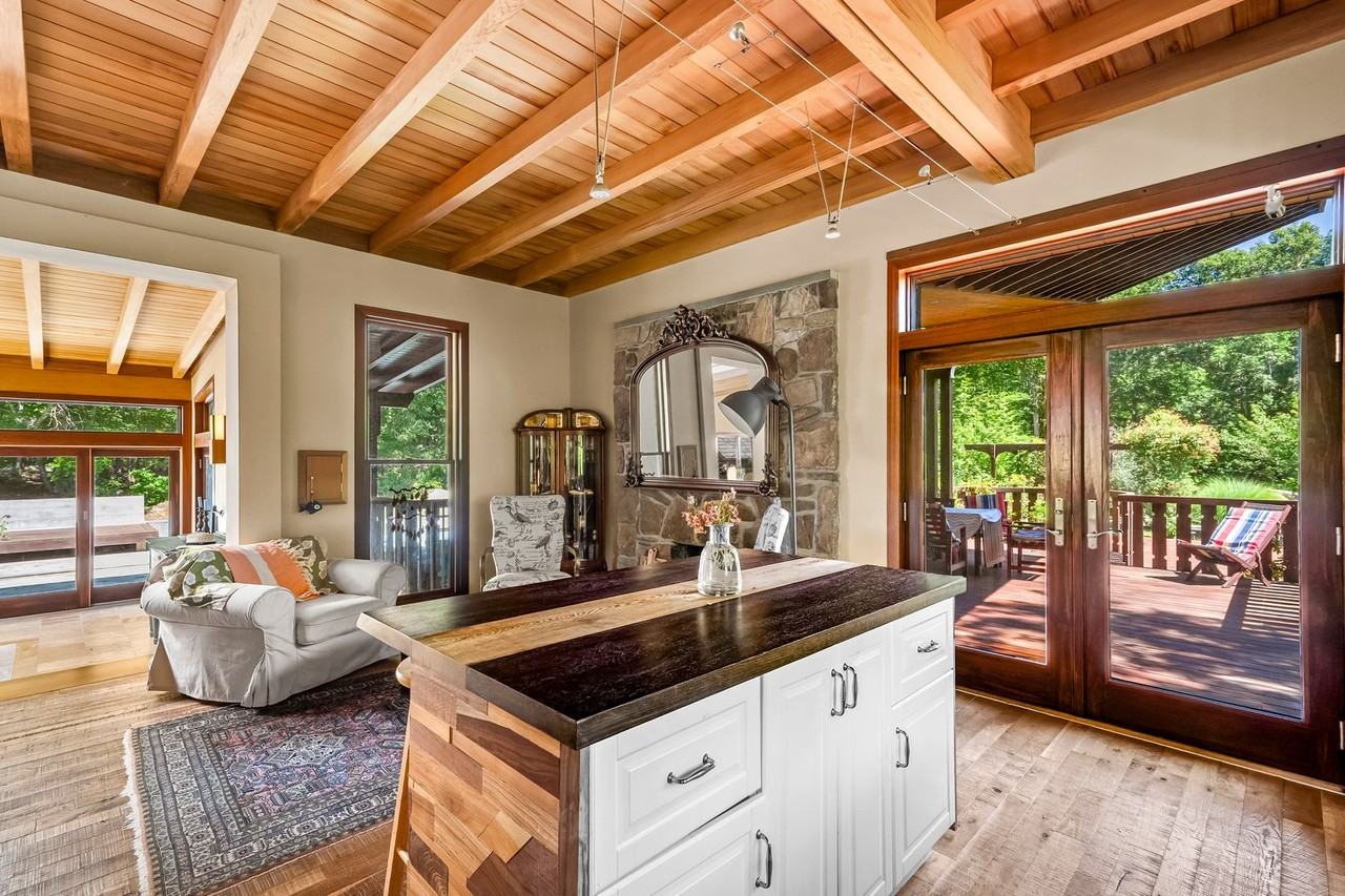 160C Ross Hill Rd - Photo 5 of 27