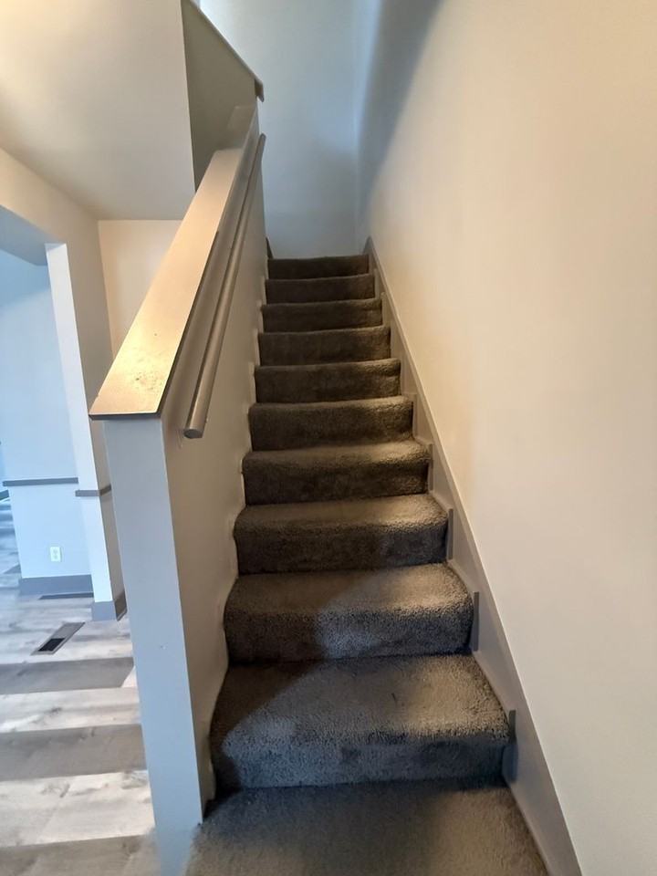 4027 Belwood Ave - Photo 6 of 17