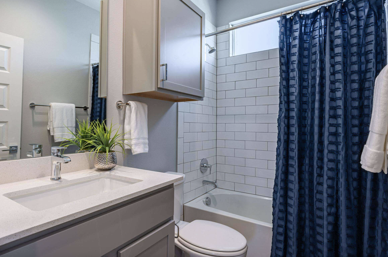 11118 South 1st Street - Photo 6 of 17