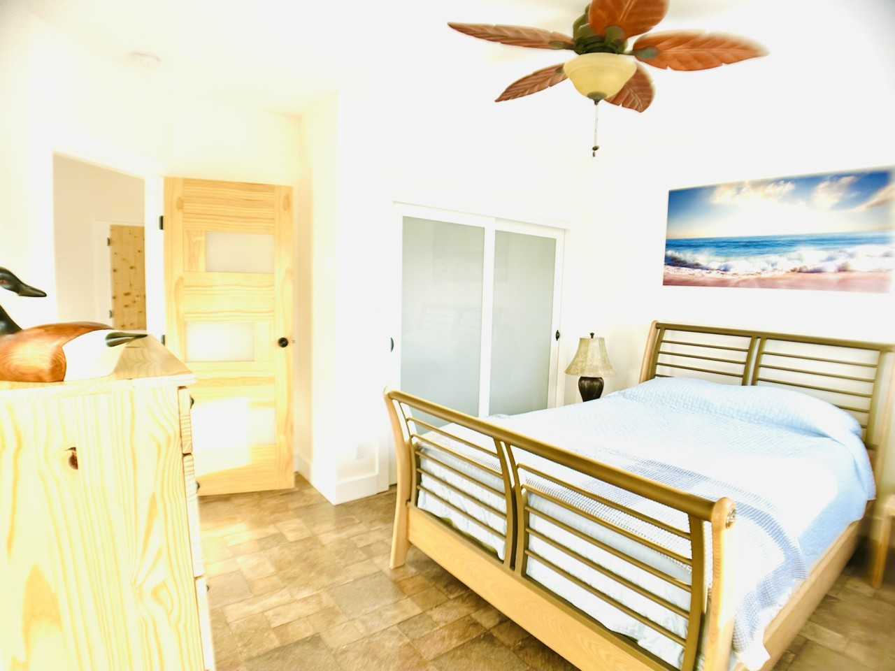 580 Radant Rd - Photo 4 of 19