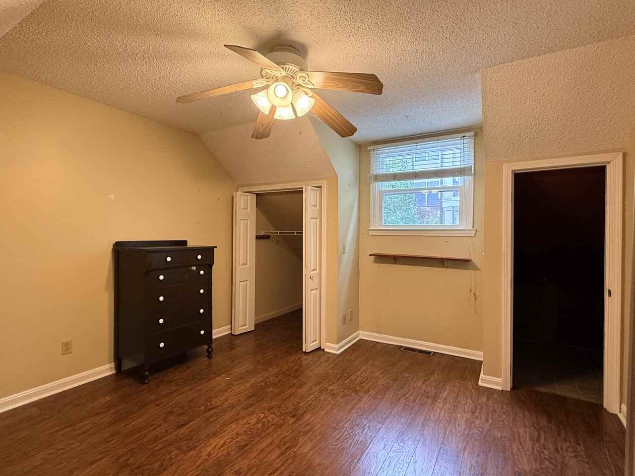 1819 Wedgewood Avenue - Photo 7 of 15