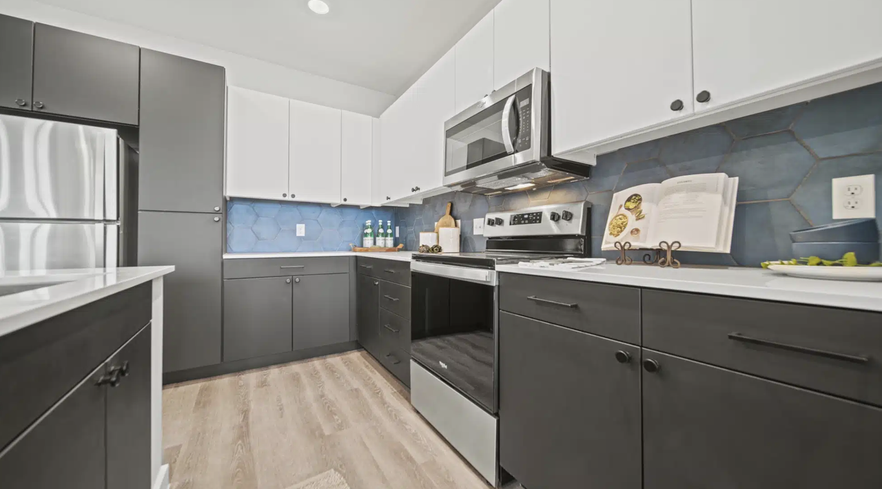 6812 North Lamar Boulevard - Photo 5 of 15