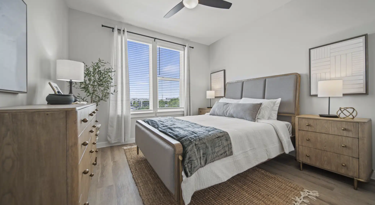 6812 North Lamar Boulevard - Photo 7 of 15