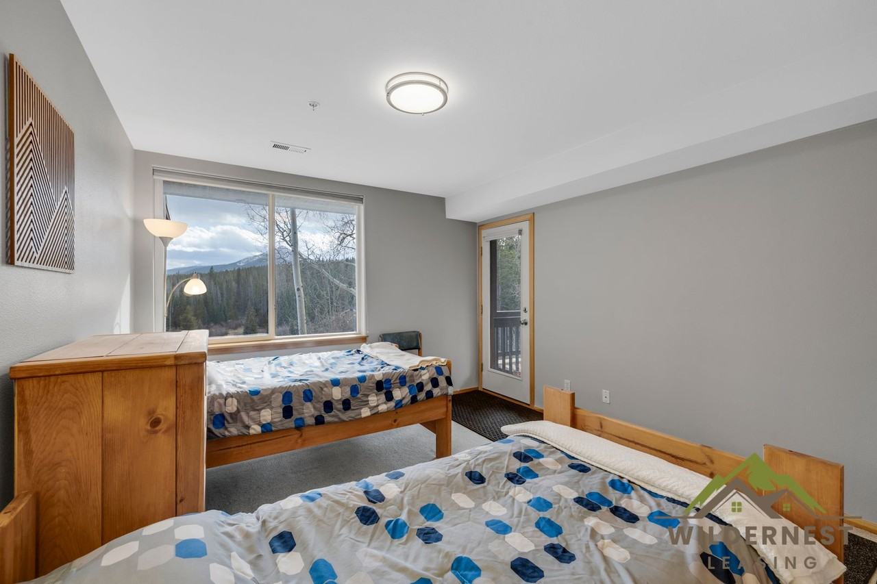 121 Cydney Lane - Photo 7 of 46