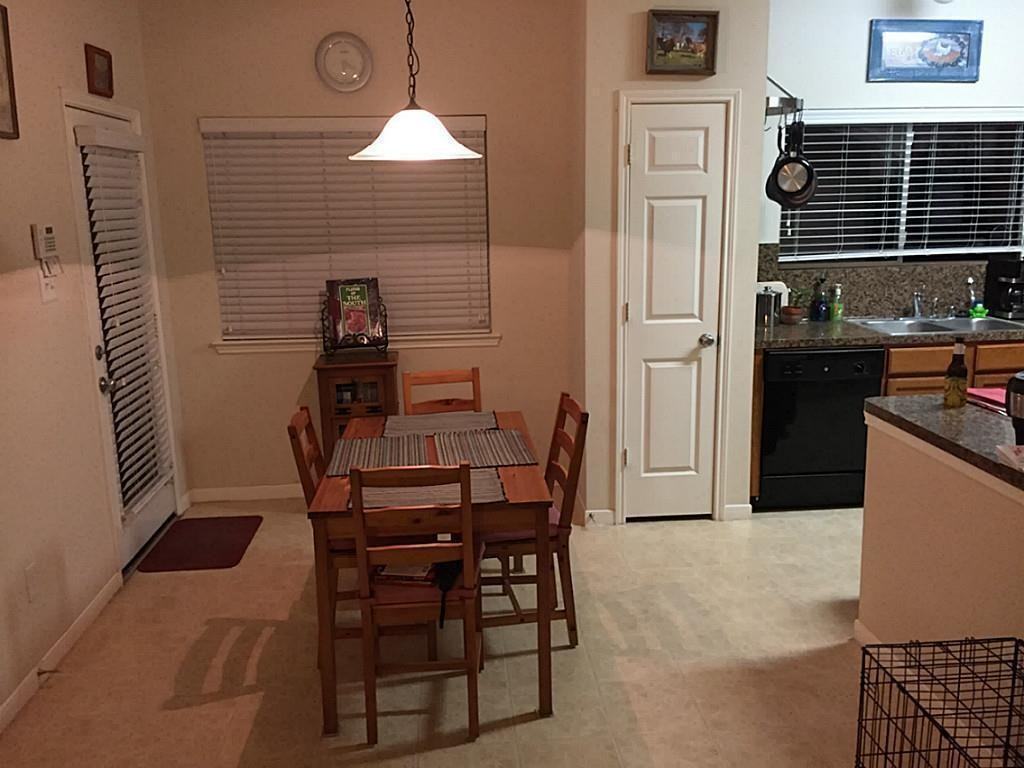 21838 Grassy Hill Ln - Photo 6 of 9