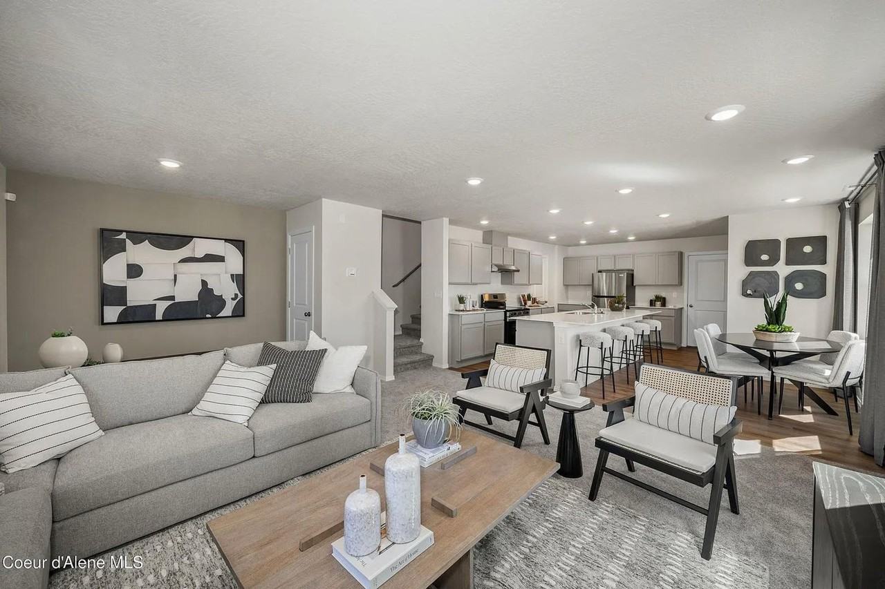 77 East Lupine Lane - Photo 3 of 16