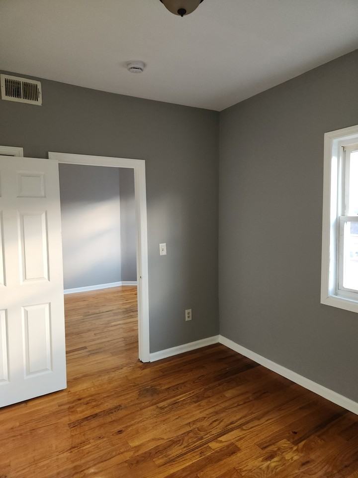 93 Astor St #2 - Photo 3 of 8